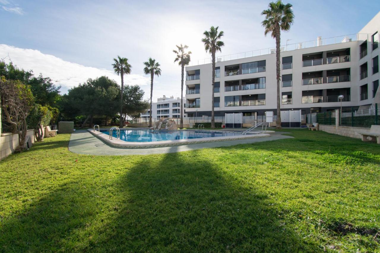 58 Luxury Sunny Vacations Apartment La Mata  Ngoại thất bức ảnh